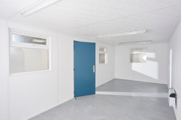24x10-Standard-Jack-Leg-inside1.jpg