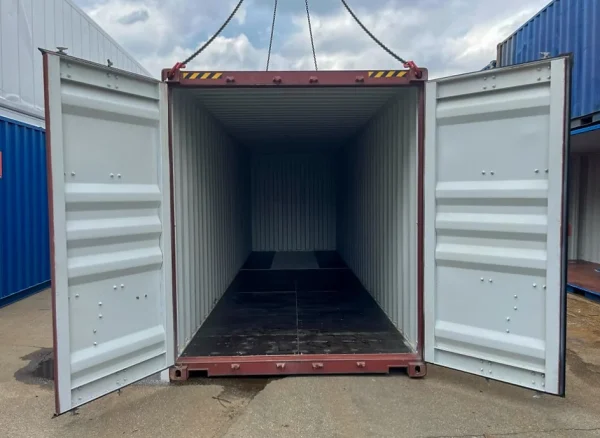 52aa76_164cdbe99bc94ce7bf3a2e969b8efe18mv2.webp
