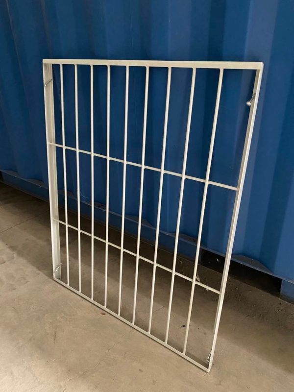 Grille-de-fenetre.jpg